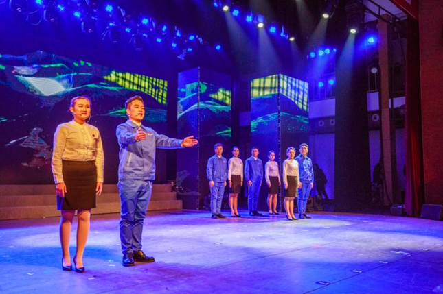 570218968.jpg 570218968.jpg