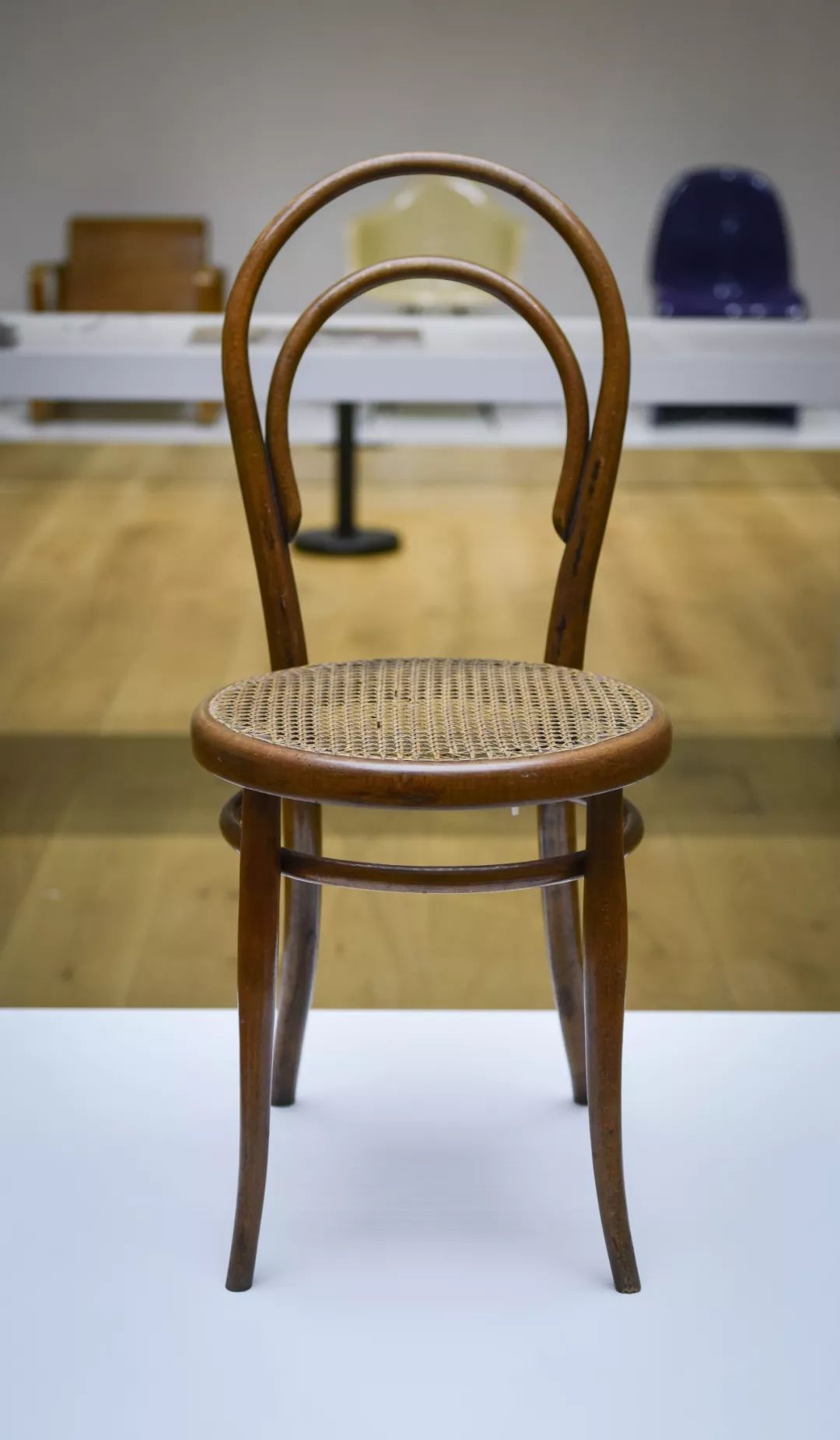 Thonet14号椅子.jpg