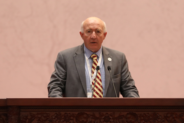 开幕式.jpg 开幕式.jpg