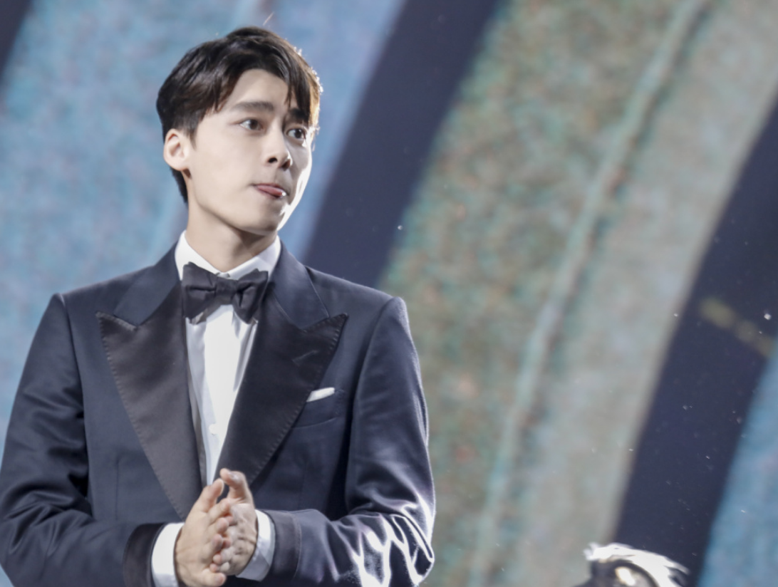 屏幕快照 2018-10-14 21.23.43.png 屏幕快照 2018-10-14 21.23.43.png