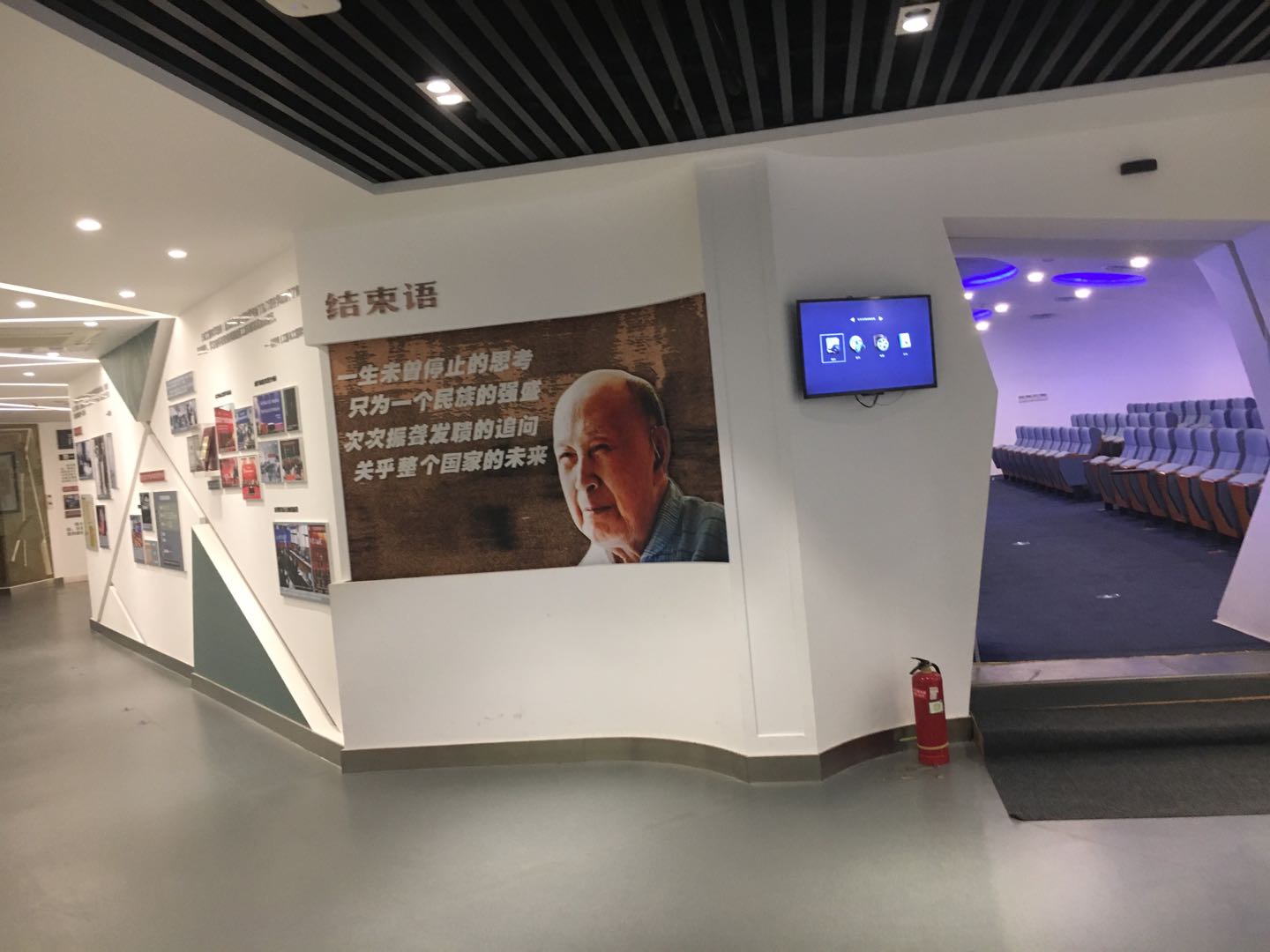 815766261.jpg 815766261.jpg