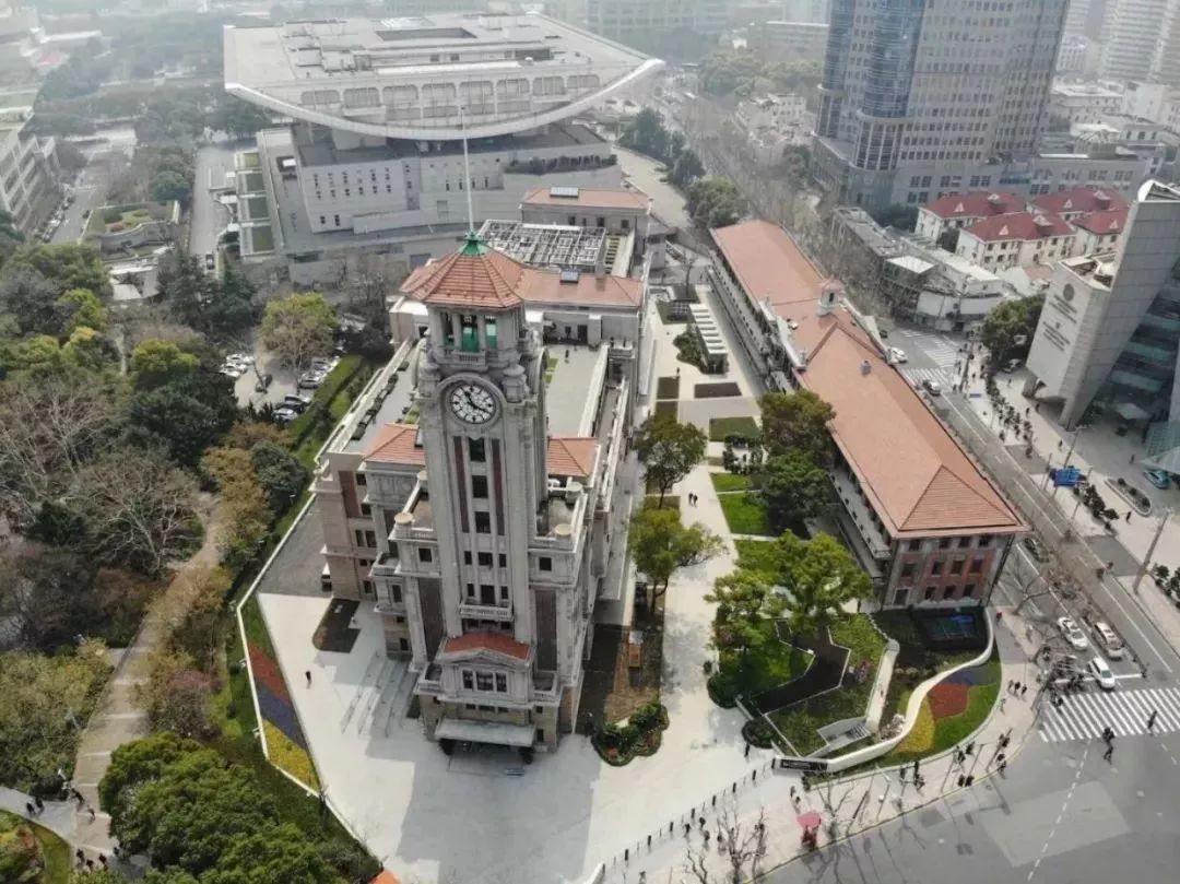 img.135995.com.jpg img.135995.com.jpg