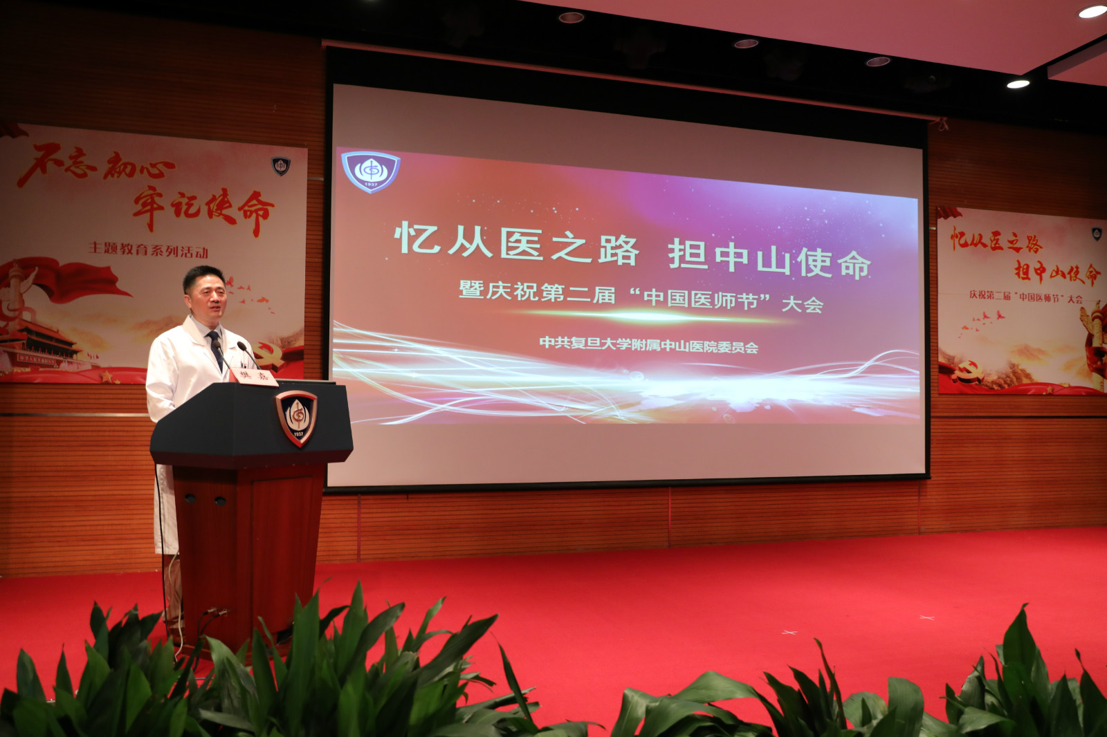 微信图片_20190819162918_meitu_1.jpg 微信图片_20190819162918_meitu_1.jpg