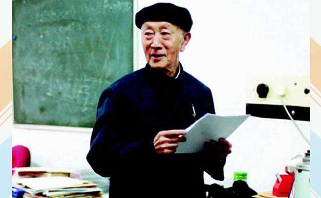 黄昆.jpg 黄昆.jpg