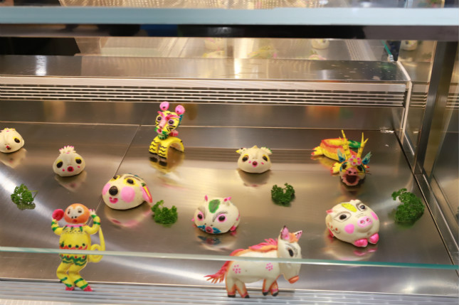 第二届高校美食节特色菜肴2(谈乐达 摄)_meitu_4.jpg 第二届高校美食节特色菜肴2(谈乐达 摄)_meitu_4.jpg