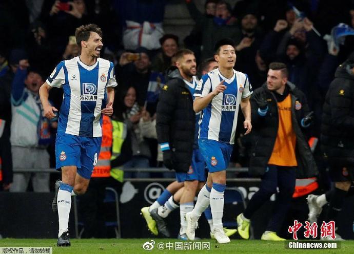 28142437tqd5.jpg 28142437tqd5.jpg