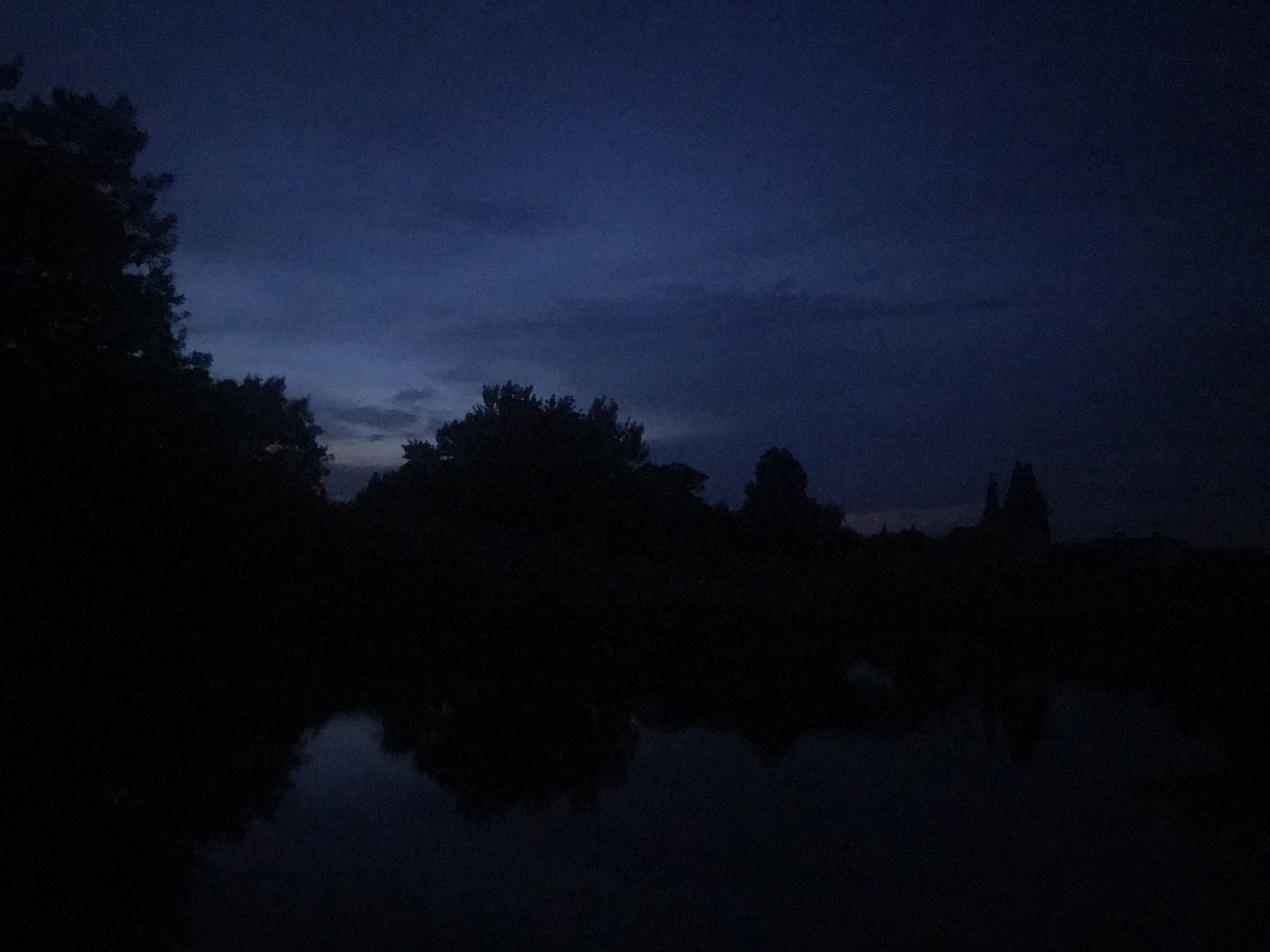 舒飞廉配图:乡村夜幕.jpg 舒飞廉配图:乡村夜幕.jpg