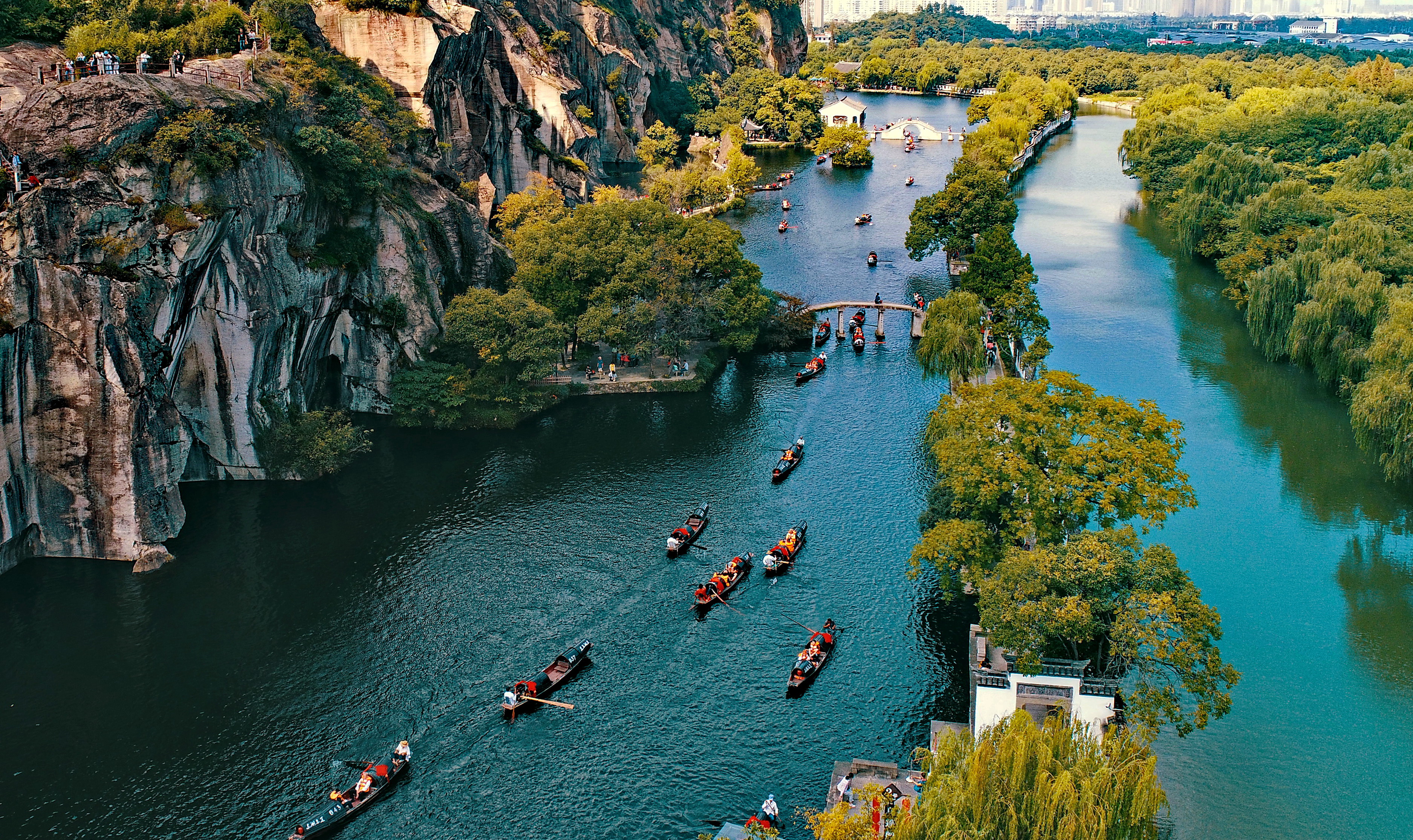 4.运河明珠东湖 袁云.JPG