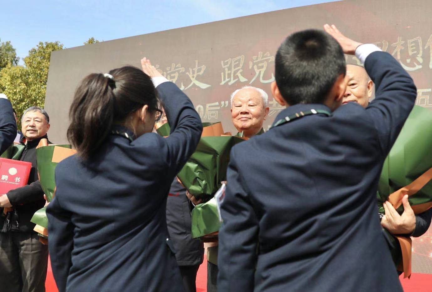 2312310023db.jpg 2312310023db.jpg