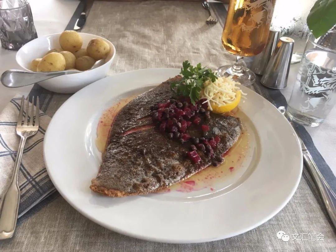 旅行2.jpg 旅行2.jpg