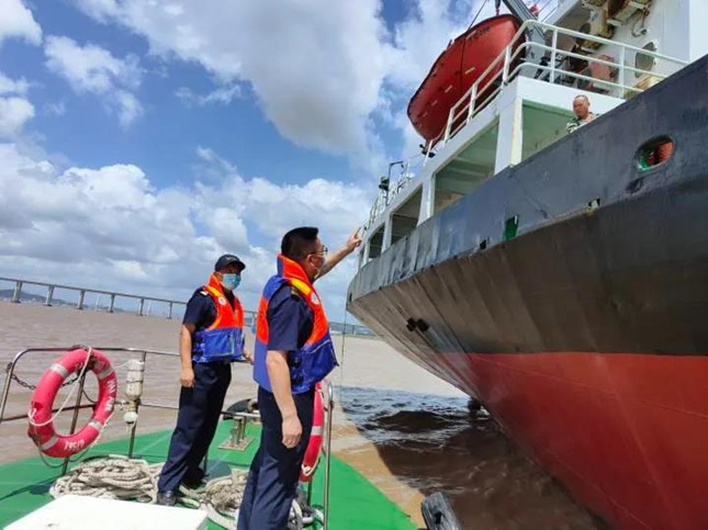 内 1222356_副本.jpg 内 1222356_副本.jpg