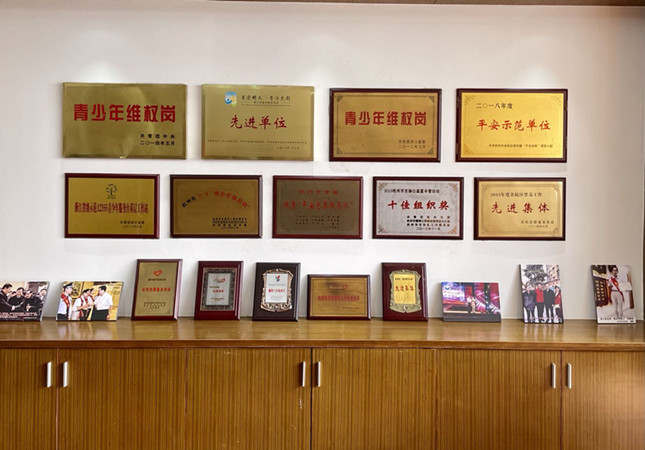 nei   46b1a29d31e6773_副本.jpg