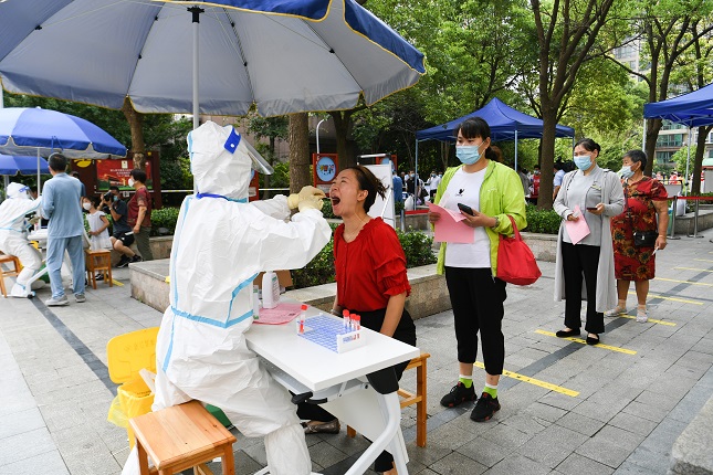 黄刘社区党群服务中心核酸检测点现场.jpg