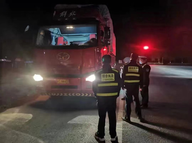 nei  ca5a511d15ed3a_副本.jpg