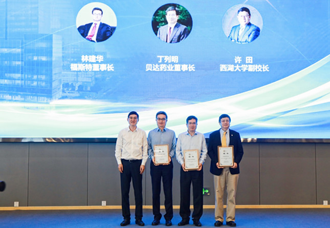 内 6a7d2c05_副本.jpg