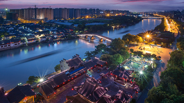 内 河沿线_副本.jpg 内 河沿线_副本.jpg