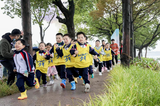 内 76a2dfd7881b5002_副本.jpg 内 76a2dfd7881b5002_副本.jpg