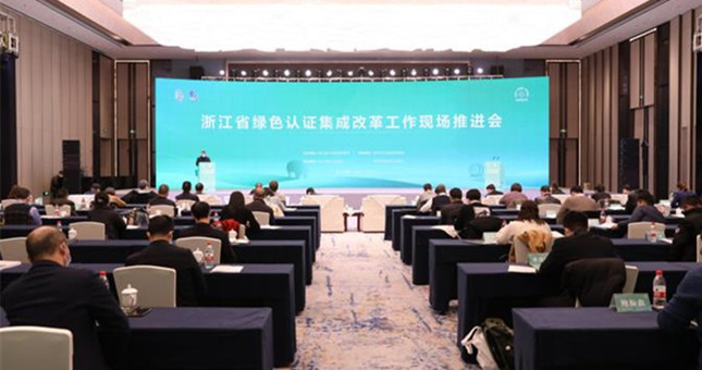 内 1446dec18517ab8b09c_副本.jpg