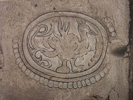 国图藏于阗语契约(BH5-5)的封泥图案 小.jpg 国图藏于阗语契约(BH5-5)的封泥图案 小.jpg