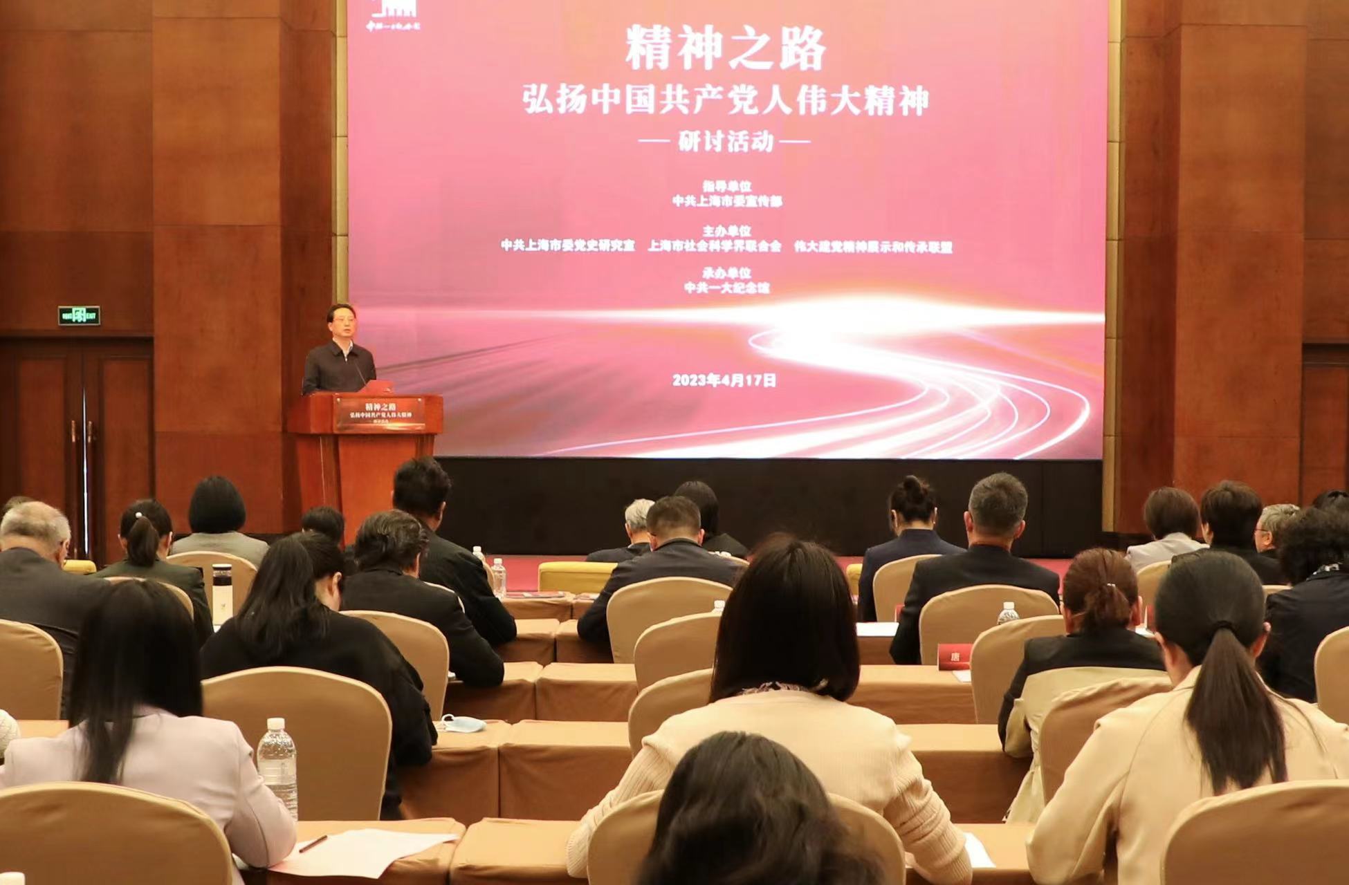 529254499.jpg 529254499.jpg