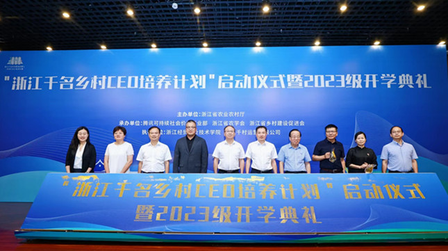 内 6a9192cc555c383_副本.jpg