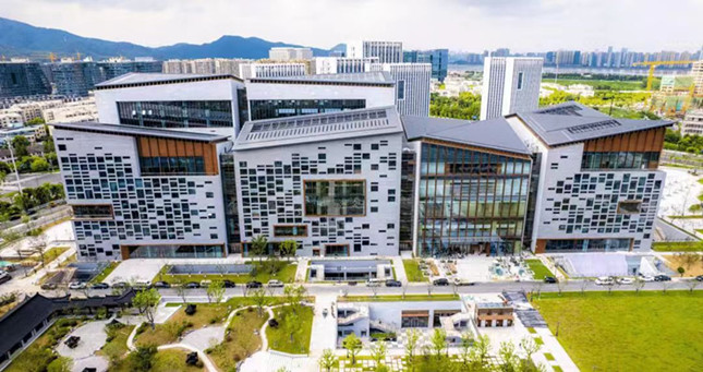 nie 78a99ed66770_副本.jpg